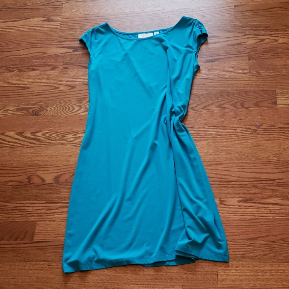 Chicos beautiful new dress. NWOT. Size 1 Chico.